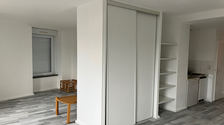 Ma-Cabane - Location Appartement ROANNE, 0 m²