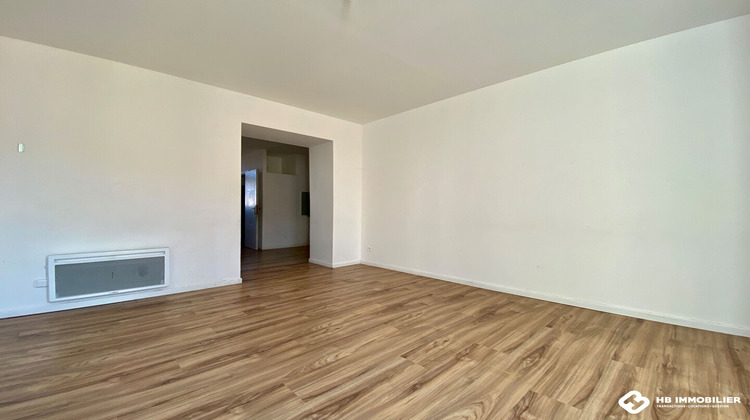 Ma-Cabane - Location Appartement ROANNE, 38 m²