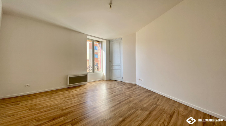 Ma-Cabane - Location Appartement ROANNE, 38 m²