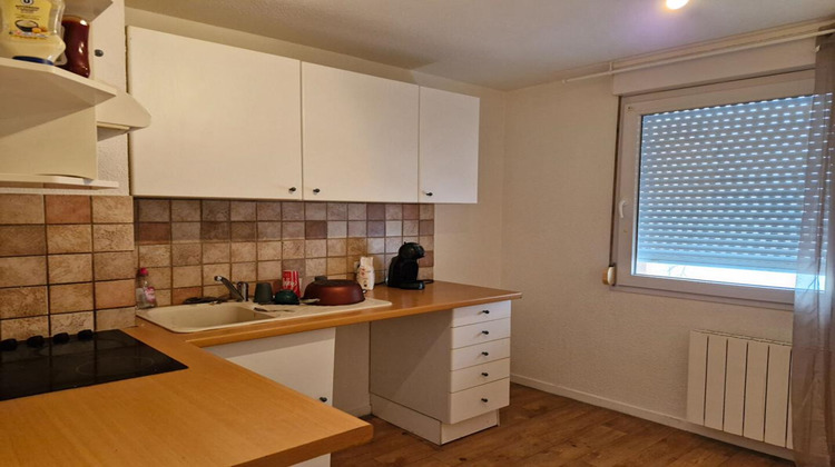 Ma-Cabane - Location Appartement ROANNE, 42 m²