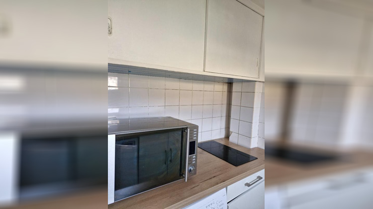 Ma-Cabane - Location Appartement ROANNE, 38 m²