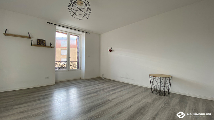 Ma-Cabane - Location Appartement ROANNE, 25 m²