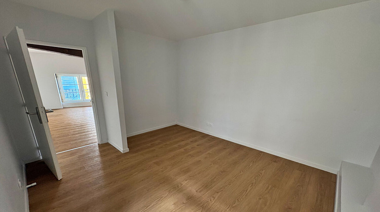 Ma-Cabane - Location Appartement ROANNE, 40 m²