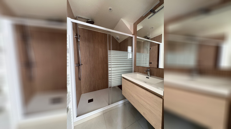 Ma-Cabane - Location Appartement ROANNE, 43 m²