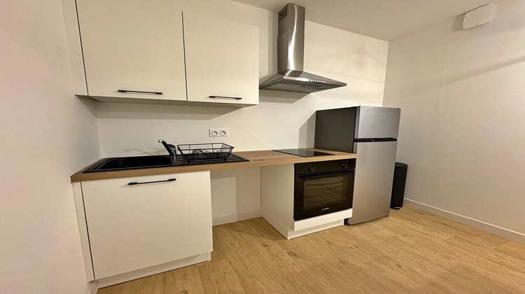 Ma-Cabane - Location Appartement ROANNE, 31 m²