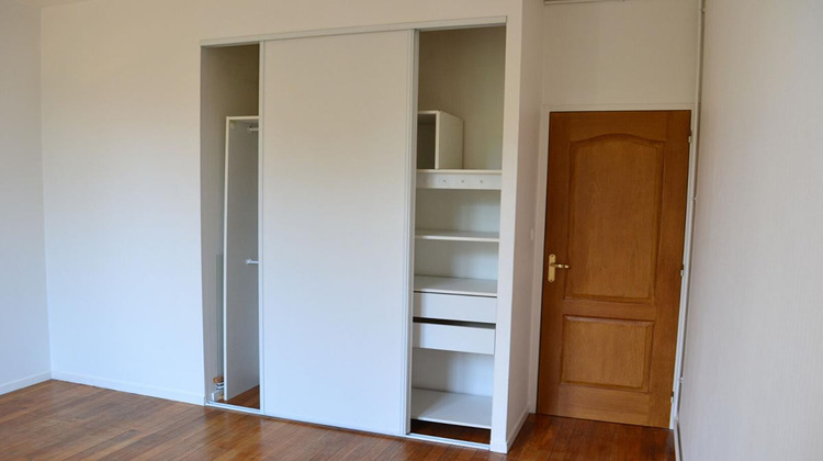 Ma-Cabane - Location Appartement ROANNE, 82 m²