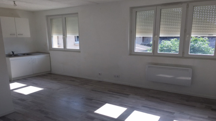 Ma-Cabane - Location Appartement ROANNE, 43 m²