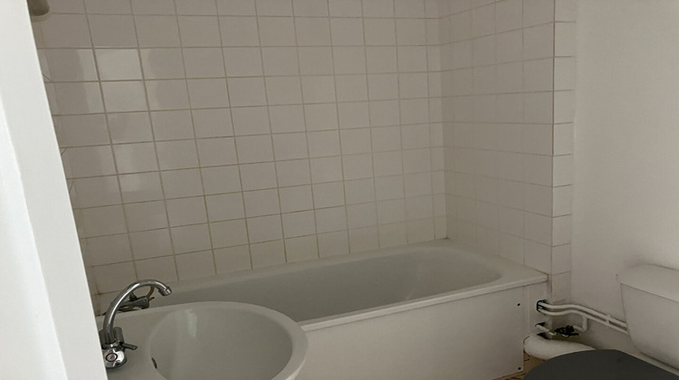 Ma-Cabane - Location Appartement ROANNE, 20 m²