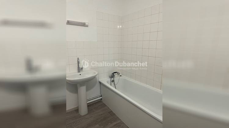 Ma-Cabane - Location Appartement ROANNE, 85 m²