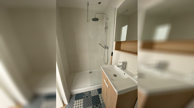 Ma-Cabane - Location Appartement Roanne, 44 m²