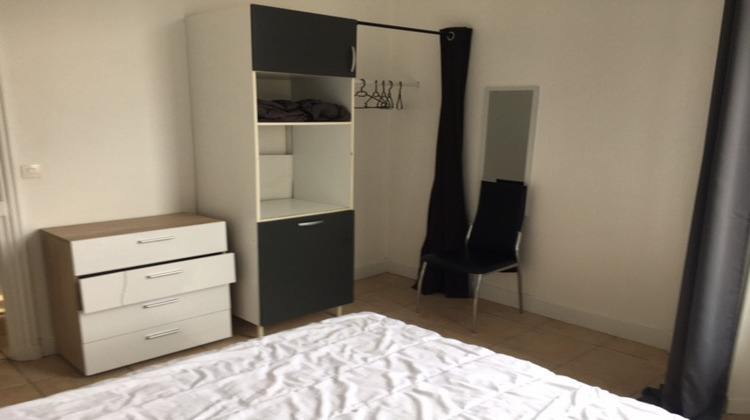 Ma-Cabane - Location Appartement ROANNE, 40 m²