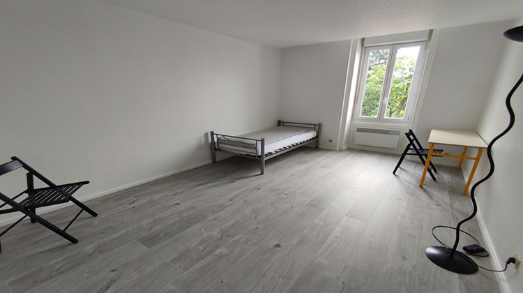 Ma-Cabane - Location Appartement ROANNE, 33 m²