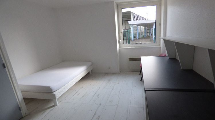 Ma-Cabane - Location Appartement ROANNE, 14 m²