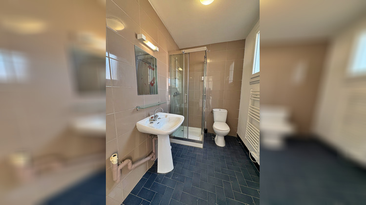 Ma-Cabane - Location Appartement ROANNE, 31 m²