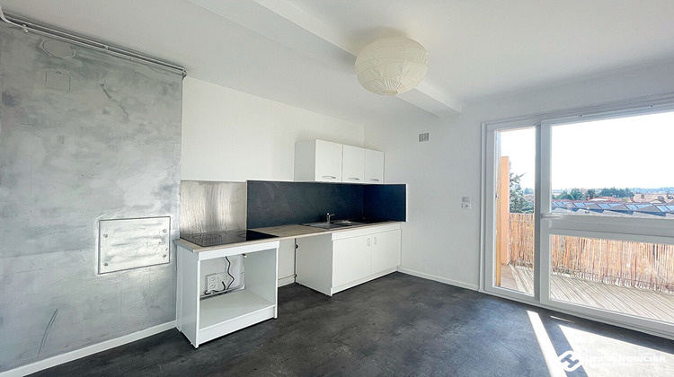Ma-Cabane - Location Appartement ROANNE, 50 m²