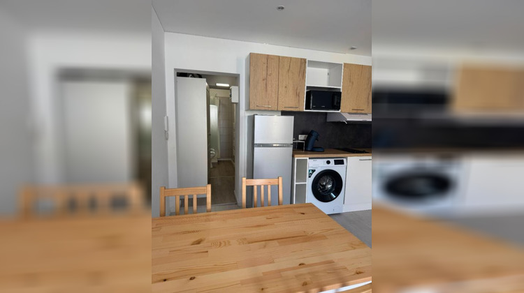 Ma-Cabane - Location Appartement ROANNE, 23 m²