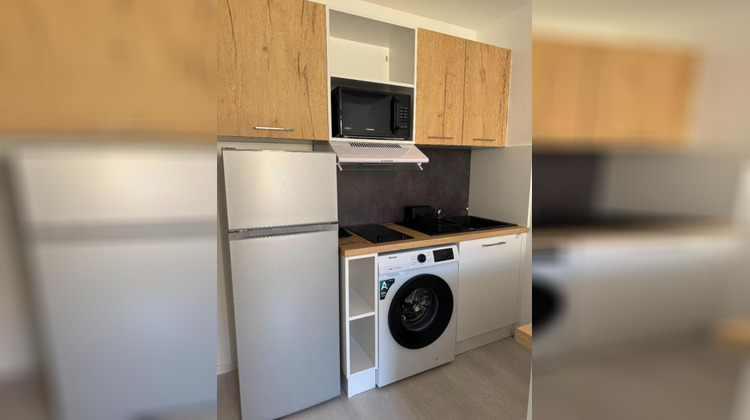 Ma-Cabane - Location Appartement ROANNE, 21 m²