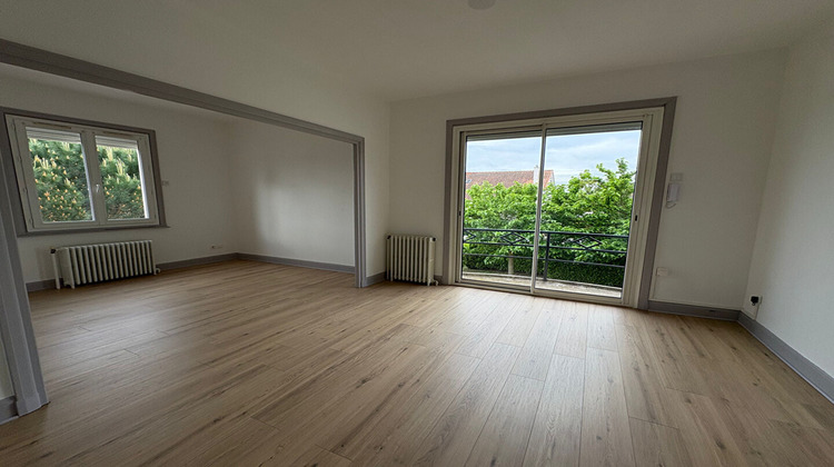 Ma-Cabane - Location Appartement ROANNE, 75 m²