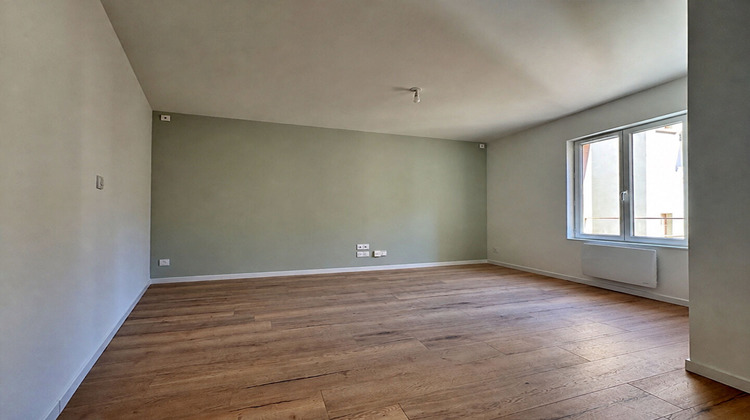 Ma-Cabane - Location Appartement ROANNE, 33 m²