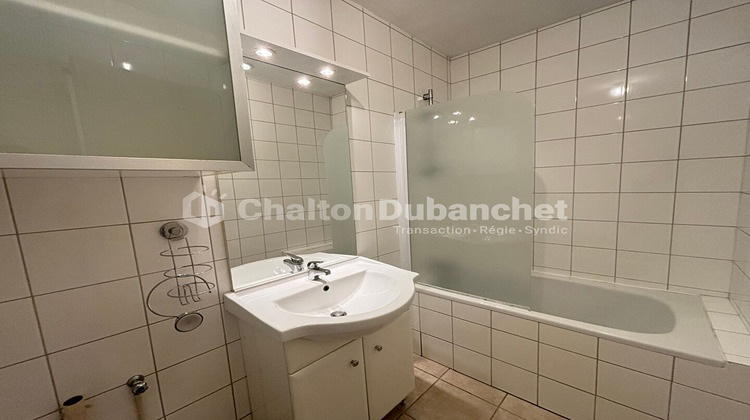 Ma-Cabane - Location Appartement ROANNE, 50 m²