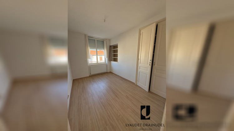Ma-Cabane - Location Appartement ROANNE, 79 m²