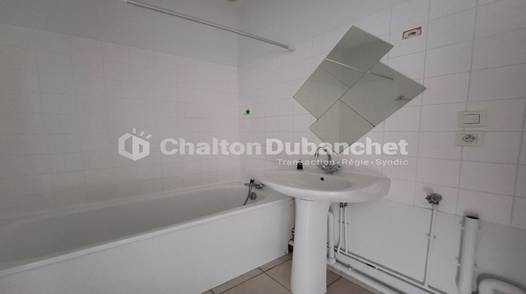 Ma-Cabane - Location Appartement ROANNE, 58 m²