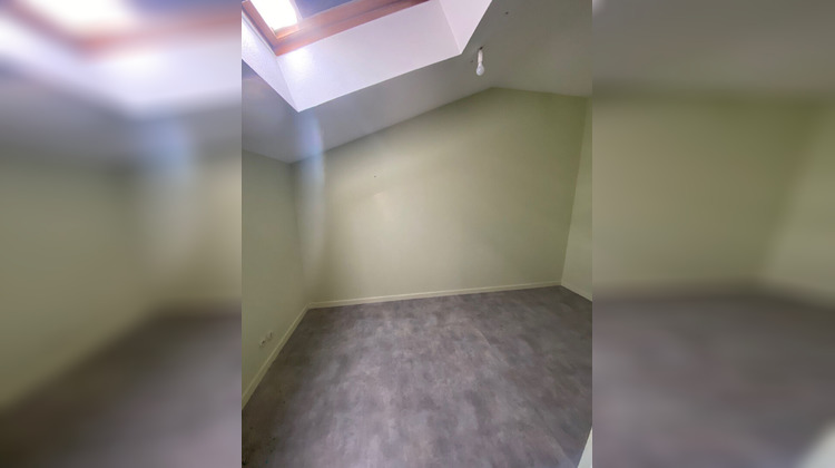 Ma-Cabane - Location Appartement ROANNE, 54 m²