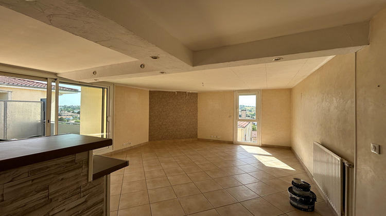 Ma-Cabane - Location Appartement ROCHE-LA-MOLIERE, 65 m²