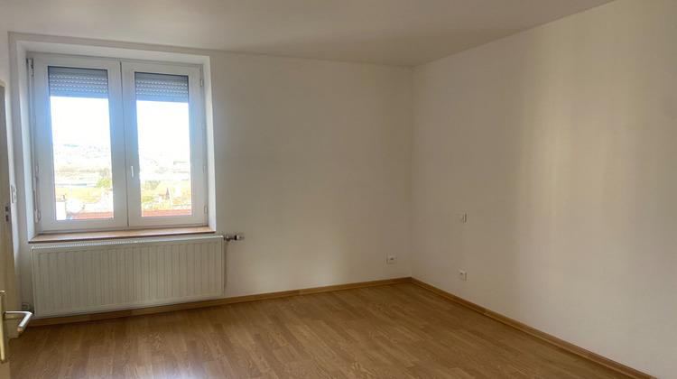Ma-Cabane - Location Appartement ROCHE-LA-MOLIERE, 0 m²