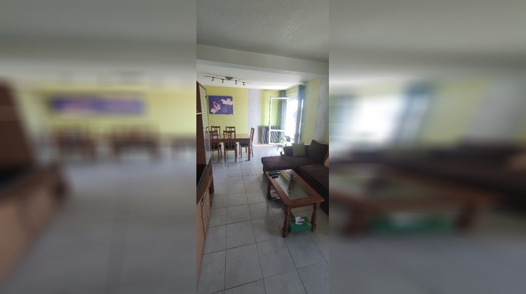 Ma-Cabane - Location Appartement ROCHE-LA-MOLIERE, 80 m²