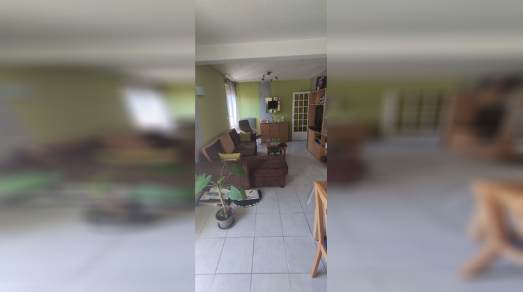 Ma-Cabane - Location Appartement ROCHE-LA-MOLIERE, 80 m²