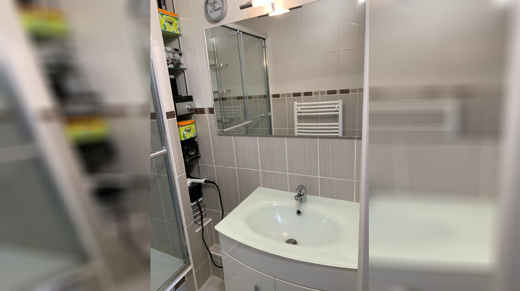 Ma-Cabane - Location Appartement ROCHE-LA-MOLIERE, 80 m²