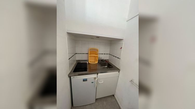 Ma-Cabane - Location Appartement ROCHEFORT, 26 m²