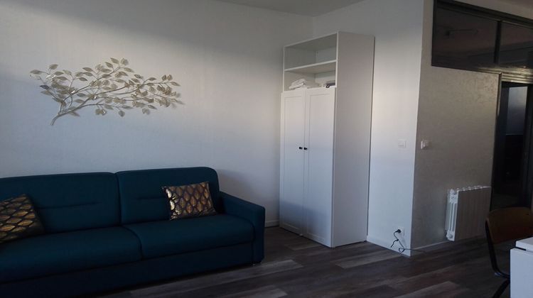 Ma-Cabane - Location Appartement ROCHEFORT, 0 m²