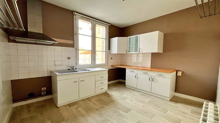Ma-Cabane - Location Appartement Rochefort, 78 m²