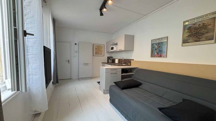 Ma-Cabane - Location Appartement Rochefort, 15 m²