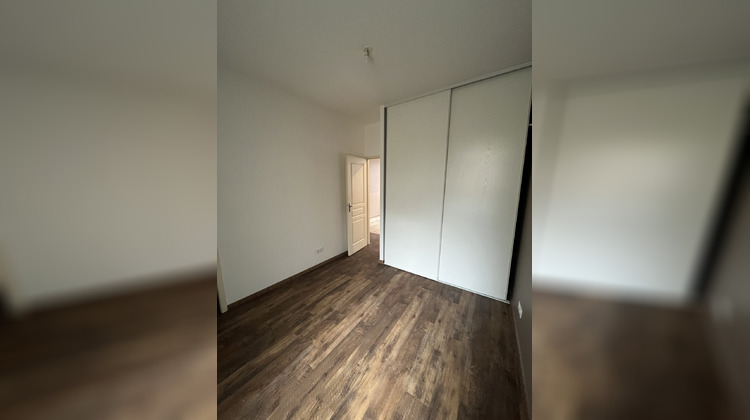 Ma-Cabane - Location Appartement Rochefort, 32 m²