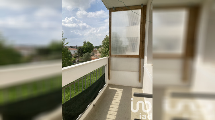 Ma-Cabane - Location Appartement Rochefort, 67 m²