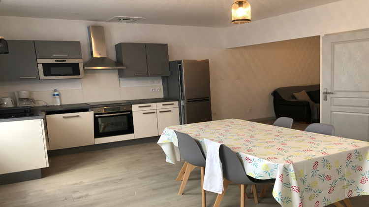 Ma-Cabane - Location Appartement ROCHEFORT, 55 m²