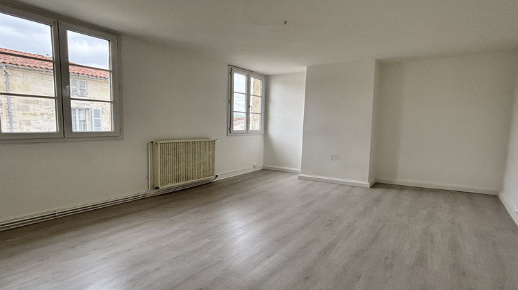 Ma-Cabane - Location Appartement Rochefort, 84 m²
