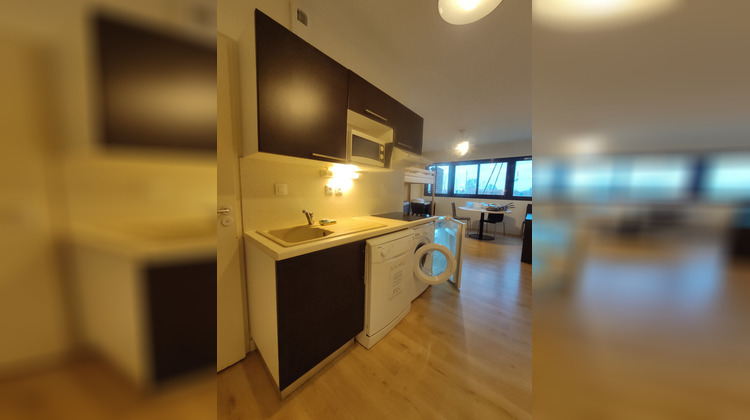 Ma-Cabane - Location Appartement ROCHEFORT, 40 m²