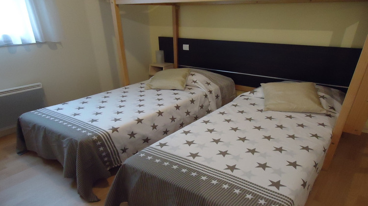 Ma-Cabane - Location Appartement ROCHEFORT, 40 m²