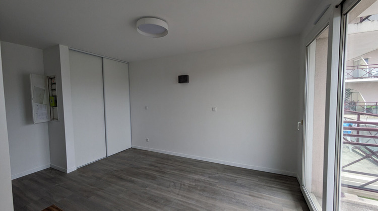 Ma-Cabane - Location Appartement ROCHEFORT, 19 m²