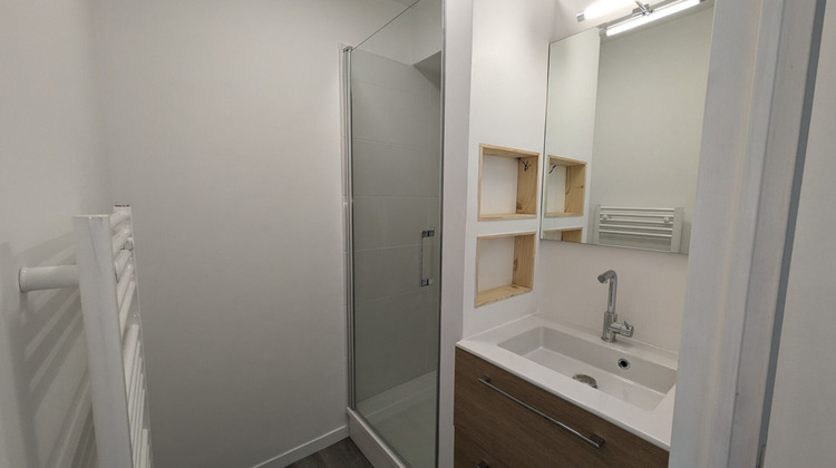 Ma-Cabane - Location Appartement ROCHEFORT, 19 m²