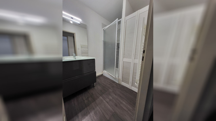 Ma-Cabane - Location Appartement ROCHEFORT, 58 m²