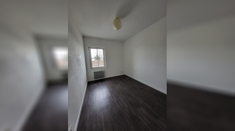 Ma-Cabane - Location Appartement ROCHEFORT, 58 m²