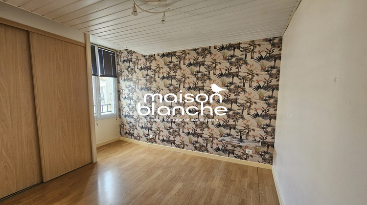 Ma-Cabane - Location Appartement Rochefort, 38 m²