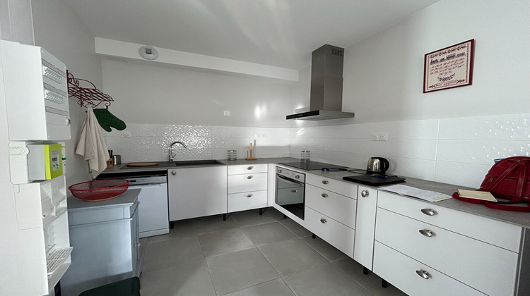 Ma-Cabane - Location Appartement ROCHEFORT, 57 m²