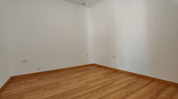 Ma-Cabane - Location Appartement ROCHEFORT, 39 m²