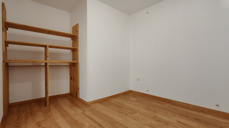 Ma-Cabane - Location Appartement ROCHEFORT, 39 m²